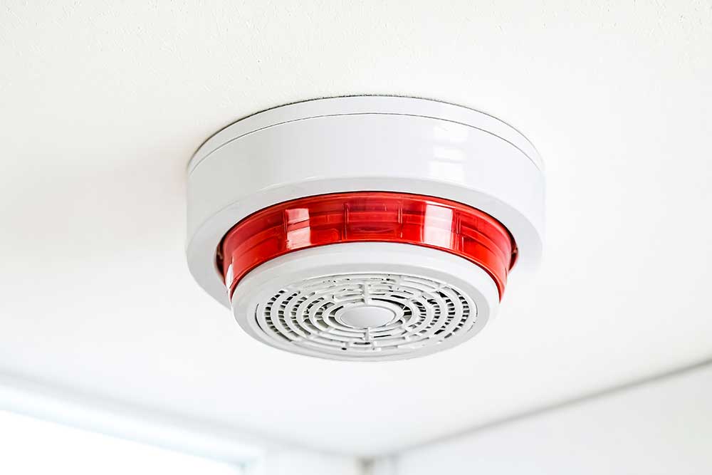 Photoelectric Smoke Alarm at ceiling